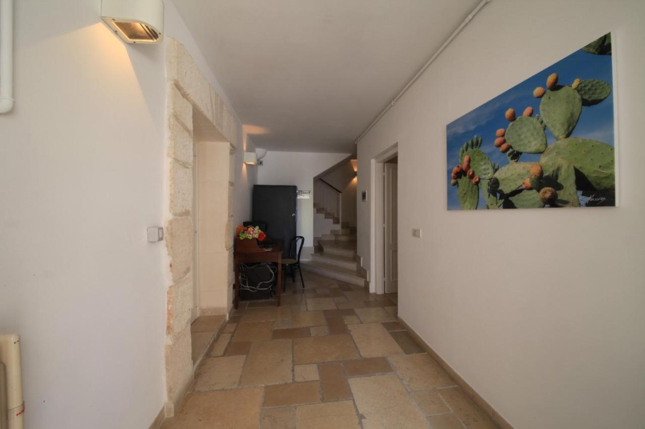 Dimora Amalfitana Hotel Monopoli Bagian luar foto